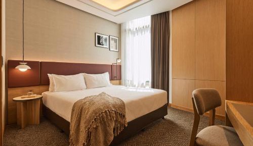 Premium King Room