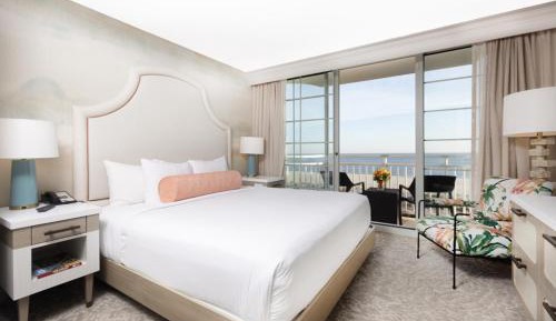One-Bedroom Suite with Ocean View