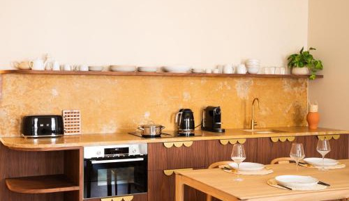 Deluxe Apartment