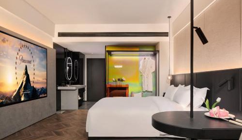 Queen Room