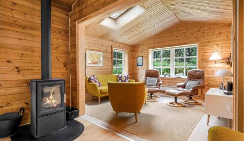 Three-Bedroom Holiday Home 