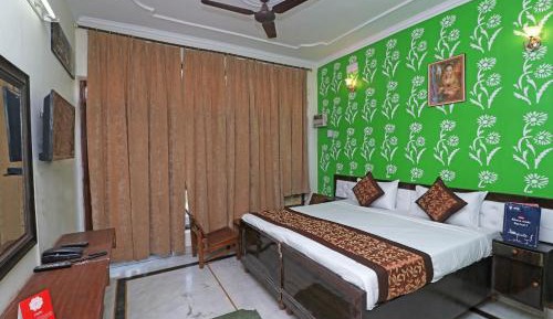 Queen Room with Balcony