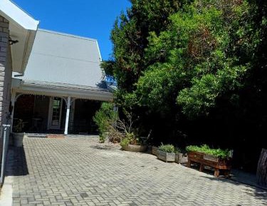 Four-Bedroom Holiday Home