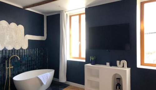 Deluxe Double Room with Bath