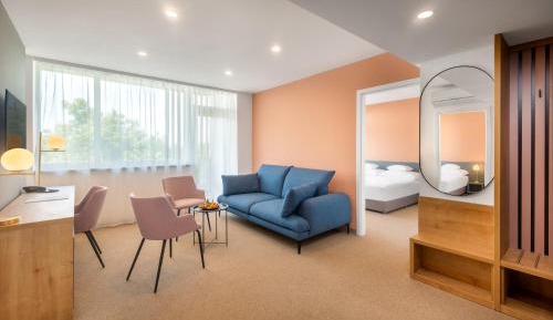Two-Bedroom Suite