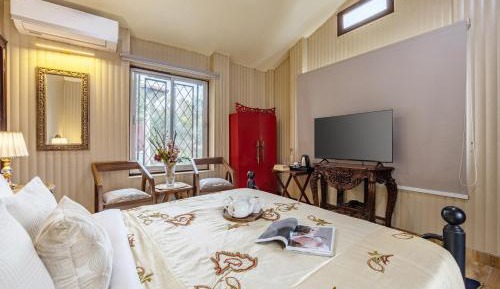 ELIVAAS Zephyr Classic Cottage