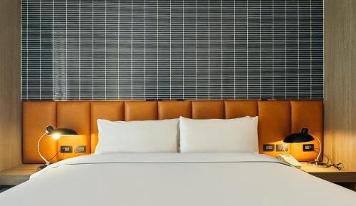 Superior Double Room with Street View