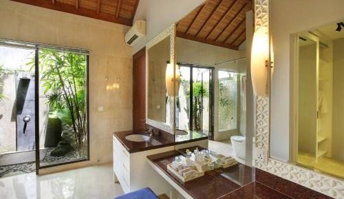 Villa with Sea View