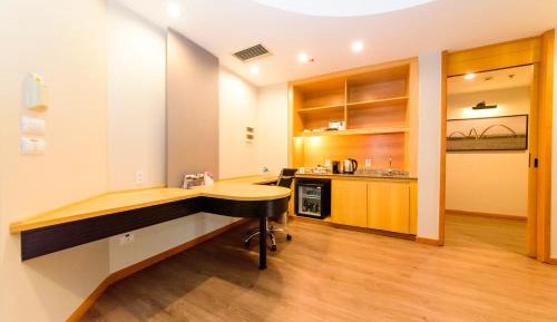 Queen Suite