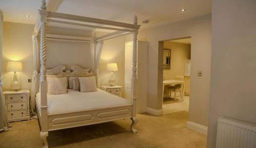 Queen Suite