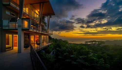 Villa with Sea View