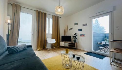 Apartment with Shower