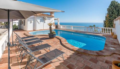 Villa with Sea View