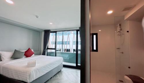 Twin Room with Balcony