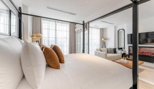 Quadruple Room with Balcony