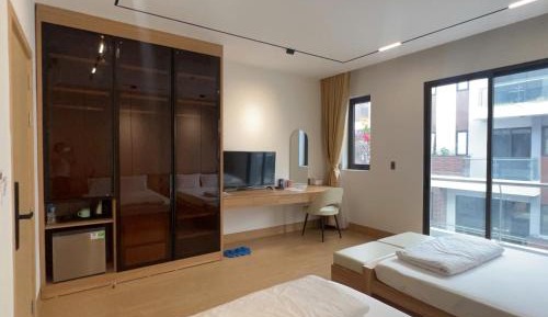 Superior Twin Room with City View