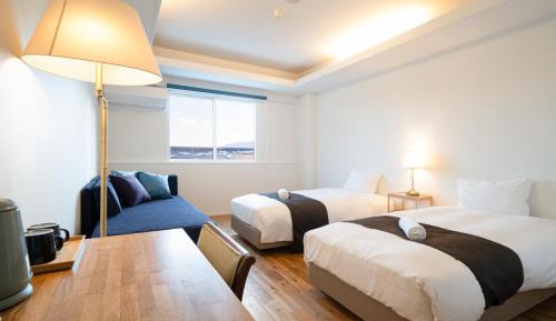 Twin Room with Extra Bed