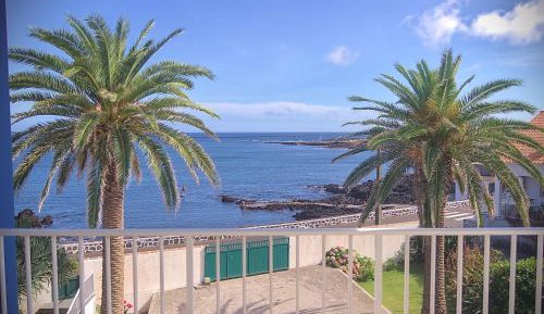 Two-Bedroom Apartment with Sea View