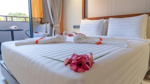Deluxe Double Room with Balcony and Sea View