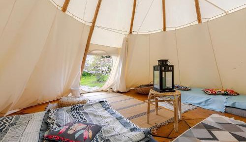 Tent