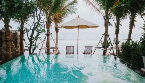 Villa - Beach Front