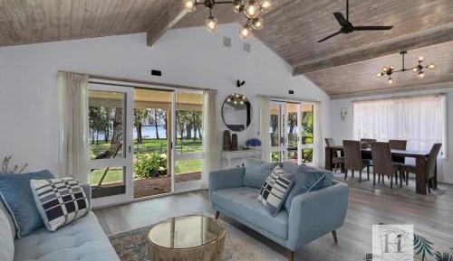 Three-Bedroom Holiday Home 