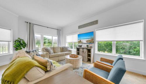Four-Bedroom Apartment