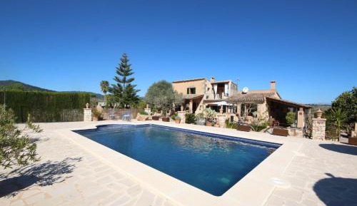Villa with Garden View