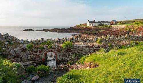 Two-Bedroom Holiday Home
