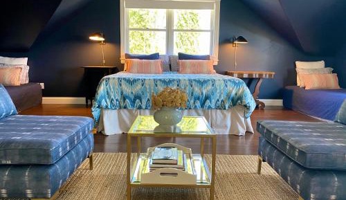 King Room with Balcony