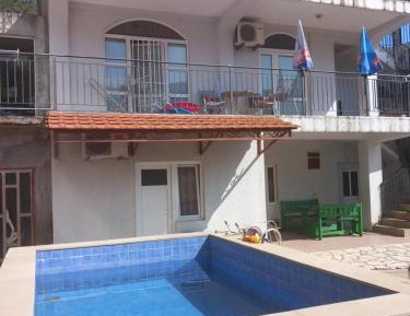 Studio with Balcony