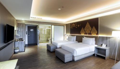 Premier Twin Room Garden Pool Access