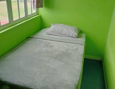 Single Room with Shared Bathroom