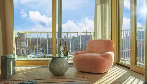 Presidental Deluxe Apartment with River and City View