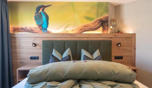 Three-Bedroom Apartment with Mountain View
