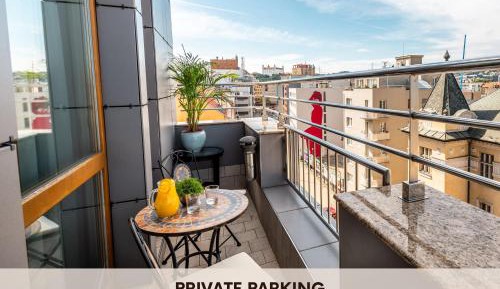 Deluxe Double Room with Castle View