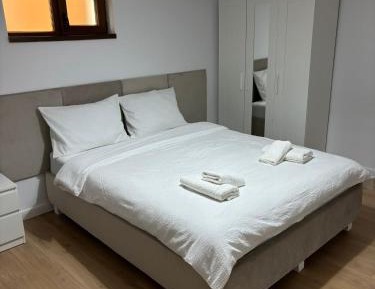 Room #1184596203