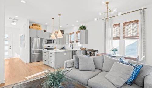 Three-Bedroom Holiday Home 