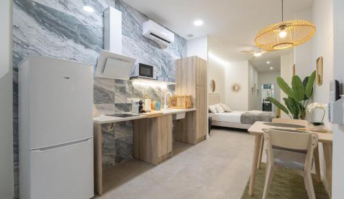 One-Bedroom Apartment with Terrace