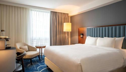 Superior King Room with WiFi - High Floor