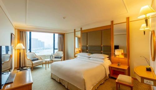 Executive Suite, Club level, Suite, 1 King, River view