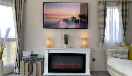 Three-Bedroom Holiday Home 