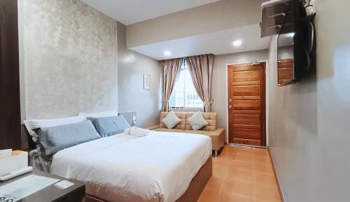 Triple Room with Private Bathroom