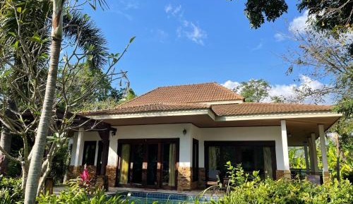 Villa with Sea View