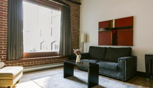 Deluxe Loft