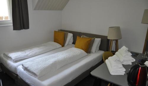Standard Double Room with Shared Bathroom