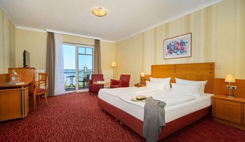 Double Room with Balcony - Sea View