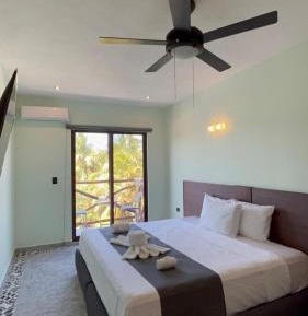 Queen Room with Balcony