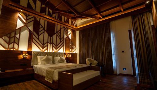 Double Room with Pool View