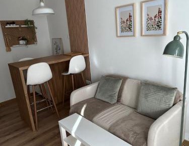 Two-Bedroom Deluxe Apartment